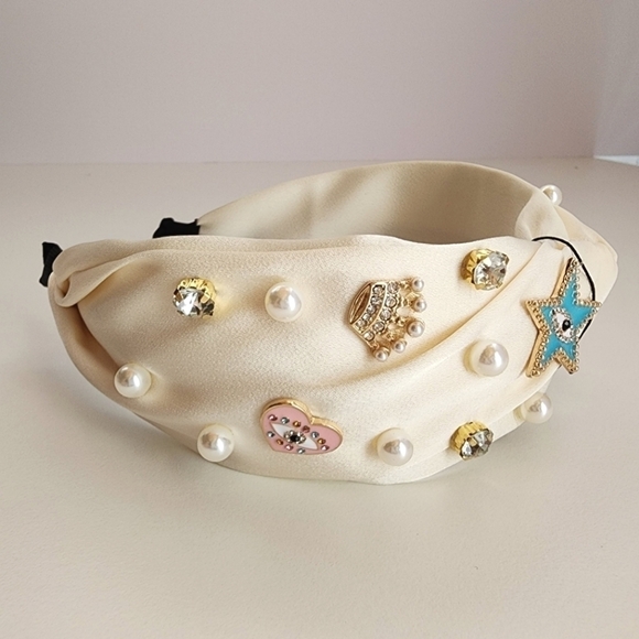 6,  NWT Ivory Pearl Evil Eye Star Heart Crown Embellished Twisted Headband - Picture 5 of 9